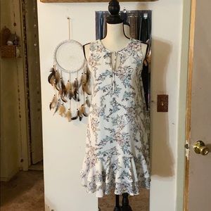 🌻🌻Francescas flirty floral dress